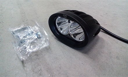 Фара светодиод. дополнит.  2 LED 20 Вт, 10-24 В, овал, направ. свет AE20OV-2LED-HC