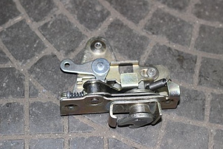 ЗАМОК ЗАДНЕЙ ДВЕРИ Хантер 3151-6105011