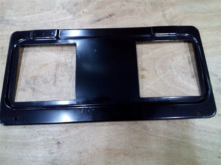 Решетка радиатора ниж. МТЗ(встр. квадратные фары)  80-8401080-Б