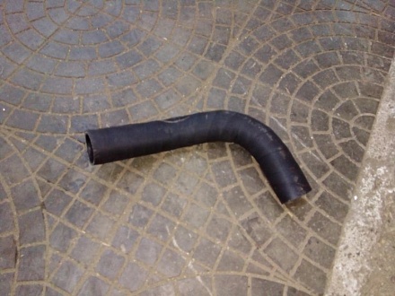 Шланг радиатора (изогнутый) 55А-1301012