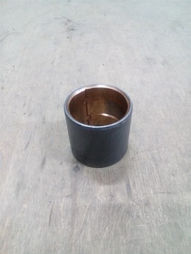 Втулка шатуна  Д37М-1004115