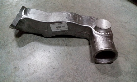 Патрубок водяного насоса 260-1307046 МТЗ-1523