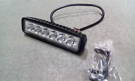 Фара светодиод. дополнит.  6 LED 18 Вт, 10-24 В, прямоуг, ДХО AE18RT-6LED-DRL-HC