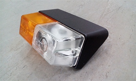 Фонарь передний МТЗ ФП-204 (металл.)