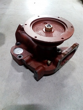 Насос водяной Д-260 260-1307116-02 (шкив на гайке) (БЗА)