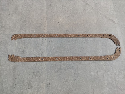 Прокладка поддона Д-240/245 50-1401063-В1 (пробка)