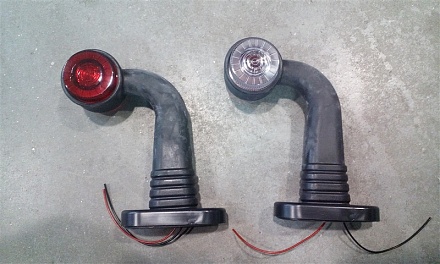 Фонарь габаритный без лампы (белый/красный) ОГ 3.7