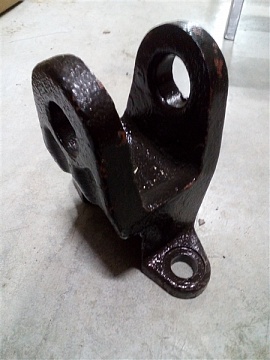 Буксир передний 80-2806011-А