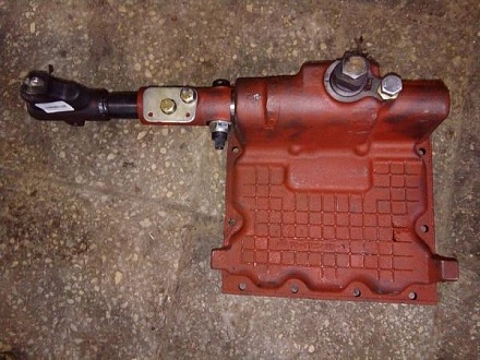 Крышка КПП синхр. МТЗ 70-1703010-А1 (ОАО МТЗ)