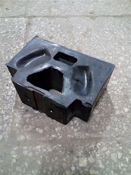 Подушка боковой опоры в сб. СМД-60 150.00.075