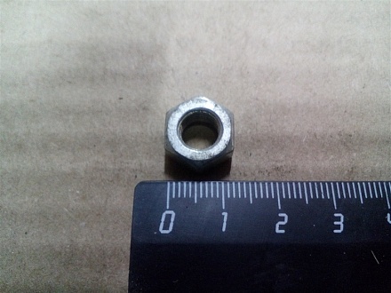 Гайка коллектора  Д30-1008127 М8*1