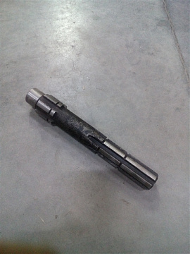 Валик Т-25  25.37.210