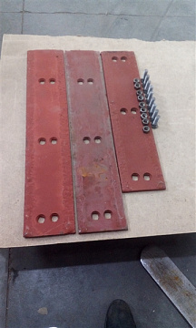 Нож отвала МТЗ н/о (с болтами) 780*654*780, 9 болтов (комплект)