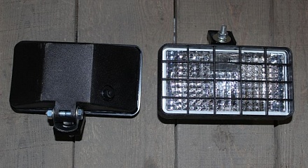 Фара рабочая прямоуг.с реш. 55/12Вт 8724.304/011 (БЕЛ-ФЕР)