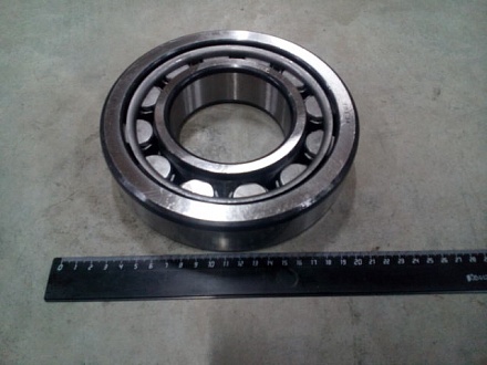 Подшипник 32318