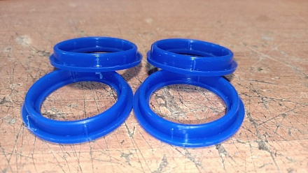 УПЛОТНИТЕЛЬ СВЕЧНОГО КОЛОДЦА 40904 дв. Евро-3 СИЛИКОН бел. 40624-1007248