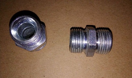 Штуцер РВД (соединительный) S24хS24 (М20х1,5) (грань S24)