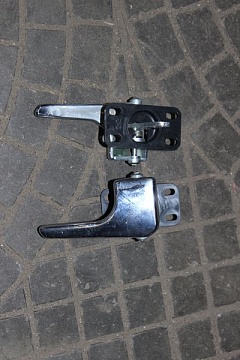 РУЧКА ДВЕРИ Патриот внутрен. прав. 3162-6105180