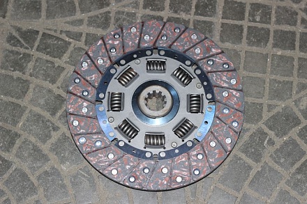 ДИСК СЦЕПЛЕНИЯ 5-и СТУП. КПП (Триал) 421-1601130
