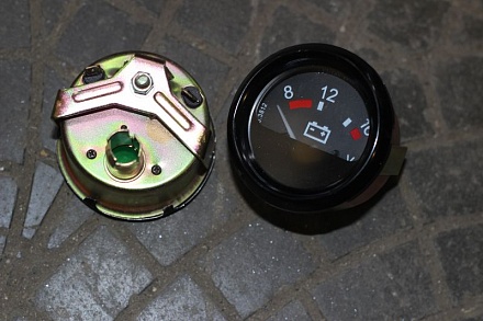 ВОЛЬТМЕТР 3741-3812010