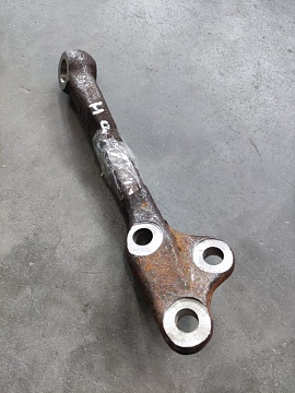 Рычаг поворотный левый ПВМ Т-40 Т40А-3001225-А (на ведущий мост)