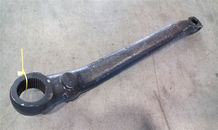 Рычаг подъемный правый Т-151 150.56.152А