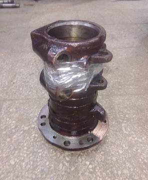 Крышка корпуса центрального МТЗ  82-2301051 (ОАО МТЗ)