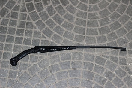 РЫЧАГ СТЕКЛООЧ. 452 люкс 82-5205700/800