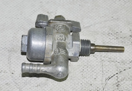 Кран бензобака пускача КР12 (ПП-3)