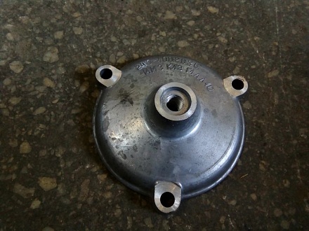 Крышка люка приводаТНВД Д-240/245 240-1002036 (ММЗ)