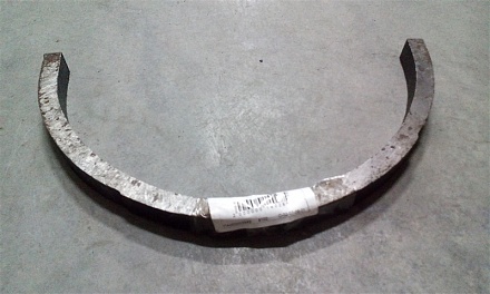 Полукольцо трубы Т-150 125.30.216