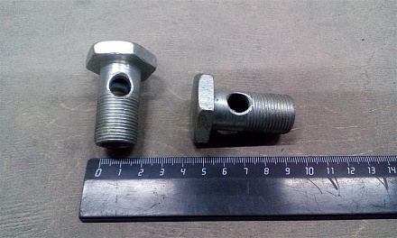 Болт гидросистемы МТЗ 40-4607032 (завод)