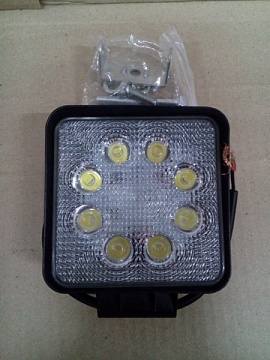 Фара светодиод. дополнит.  8 Cree smd 24 Вт, 10-30 В, квадрат. дл.110мм 122424
