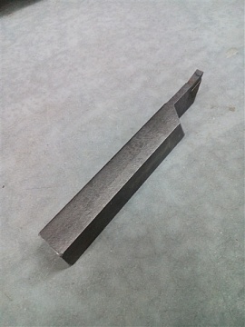 Резец отрезной 25х16 Т5К10