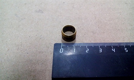 Муфта латунная на трубку Д-10