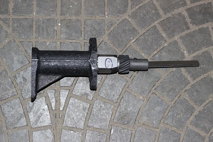 ПРИВОД РАСПРЕДЕЛИТЕЛЯ завод. УМЗ 451-1016010-03