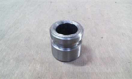 Втулка упорная 50-1601336