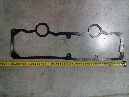 Прокладка крышки клапанов Д-240/Д-245 (ниж) 240-1003108 (резина)