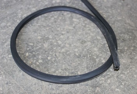 УПЛОТНИТЕЛЬ ДВЕРИ 452 452-6107025