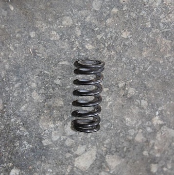 Пружина отжимная диска промежут. Т-150 150.21.221