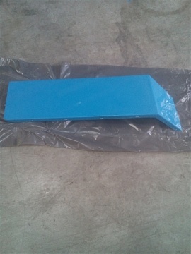 Крыло заднее УК левое МТЗ 80-8404011 (пластик)