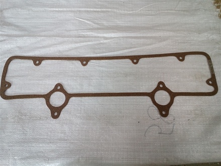 Прокладка крышки клапанов СМД-18 СМД9-0627 (резино-пробка)