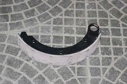 КОЛОДКА ТОРМОЗНАЯ УАЗ 469-3501090