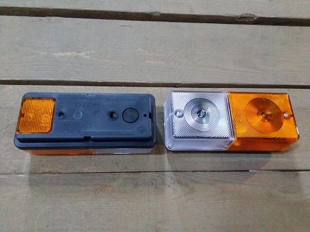 Фонарь передний МТЗ (нов/обр) Ф402 (аналог 3703.3712) (РФ)