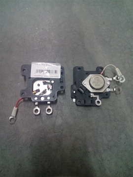 Реле-регулятор генератора 7901.3702