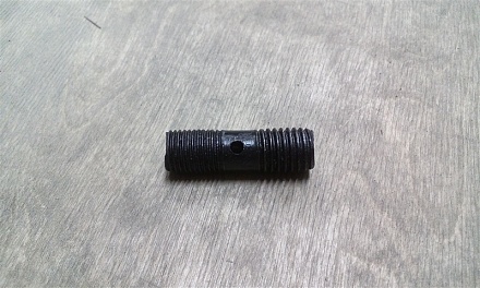 Шпилька ГБЦ Д-120/144  Д37-1408498