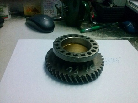 Шестерня привода топл. насоса Д-144 Д30-1111170-А2 в сб.  (с/обр) (под фланец Д144-1111167) с втулкой