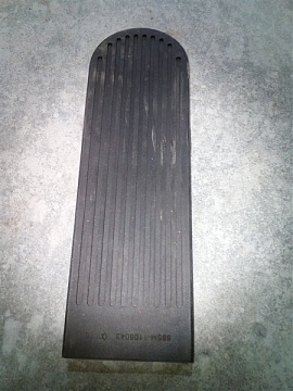 Накладка педали газа МТЗ А13.36.001 (4034)