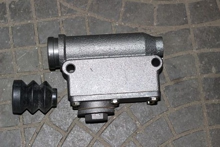 ЦИЛИНДР ГЛАВ. ТОРМОЗ. с/о 450-3505010