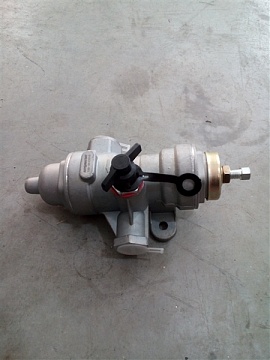 Регулятор давления воздуха для Камаза, МАЗ, ЗИЛ, УРАЛ 100-3512010 (Автомагнат)